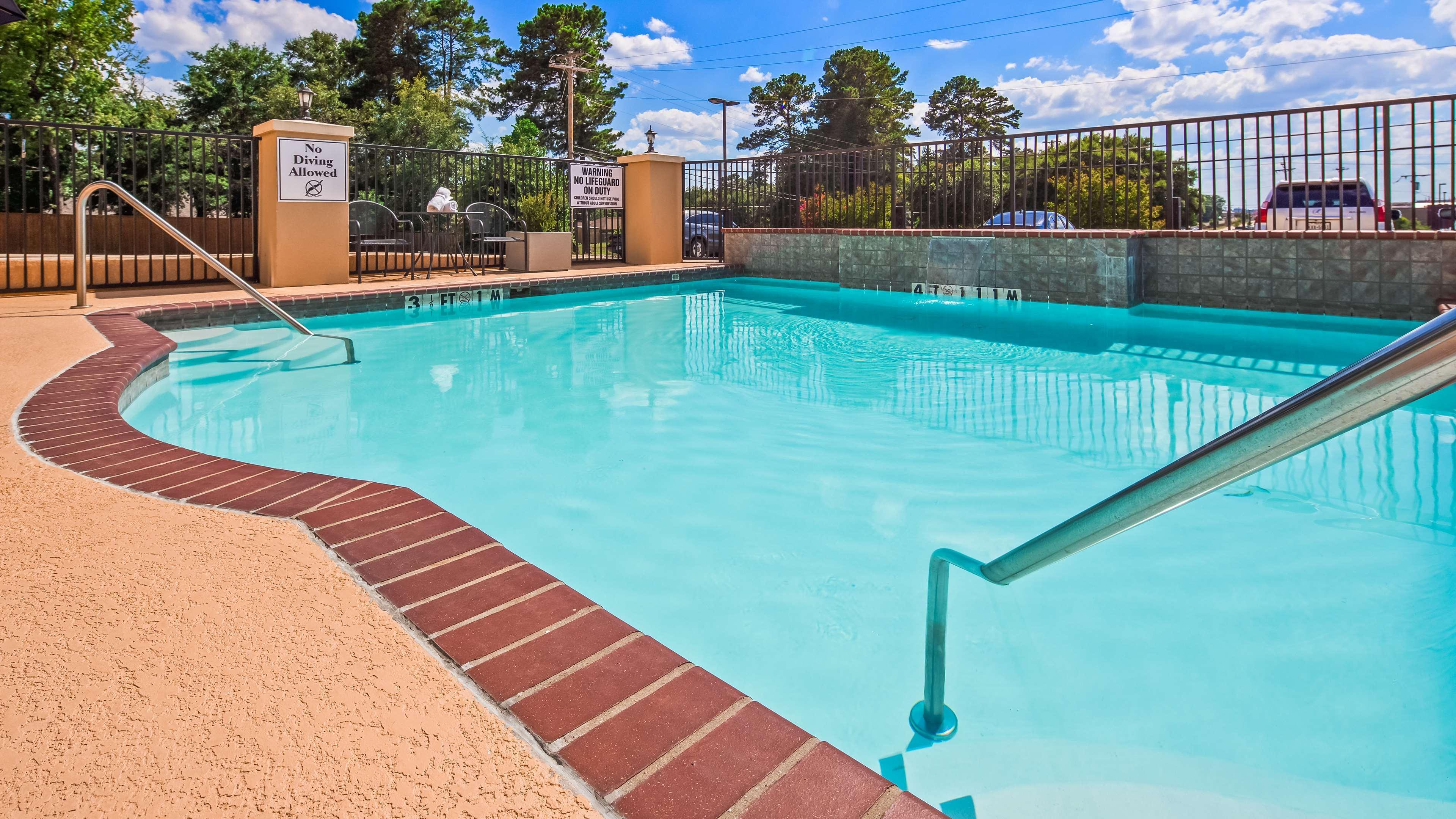 Best Western Longview Exterior photo